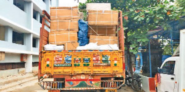 மைசூரில் இருந்து திருச்சிக்கு கடத்தி வரப்பட்ட 1800 கிலோ குட்கா பறிமுதல்