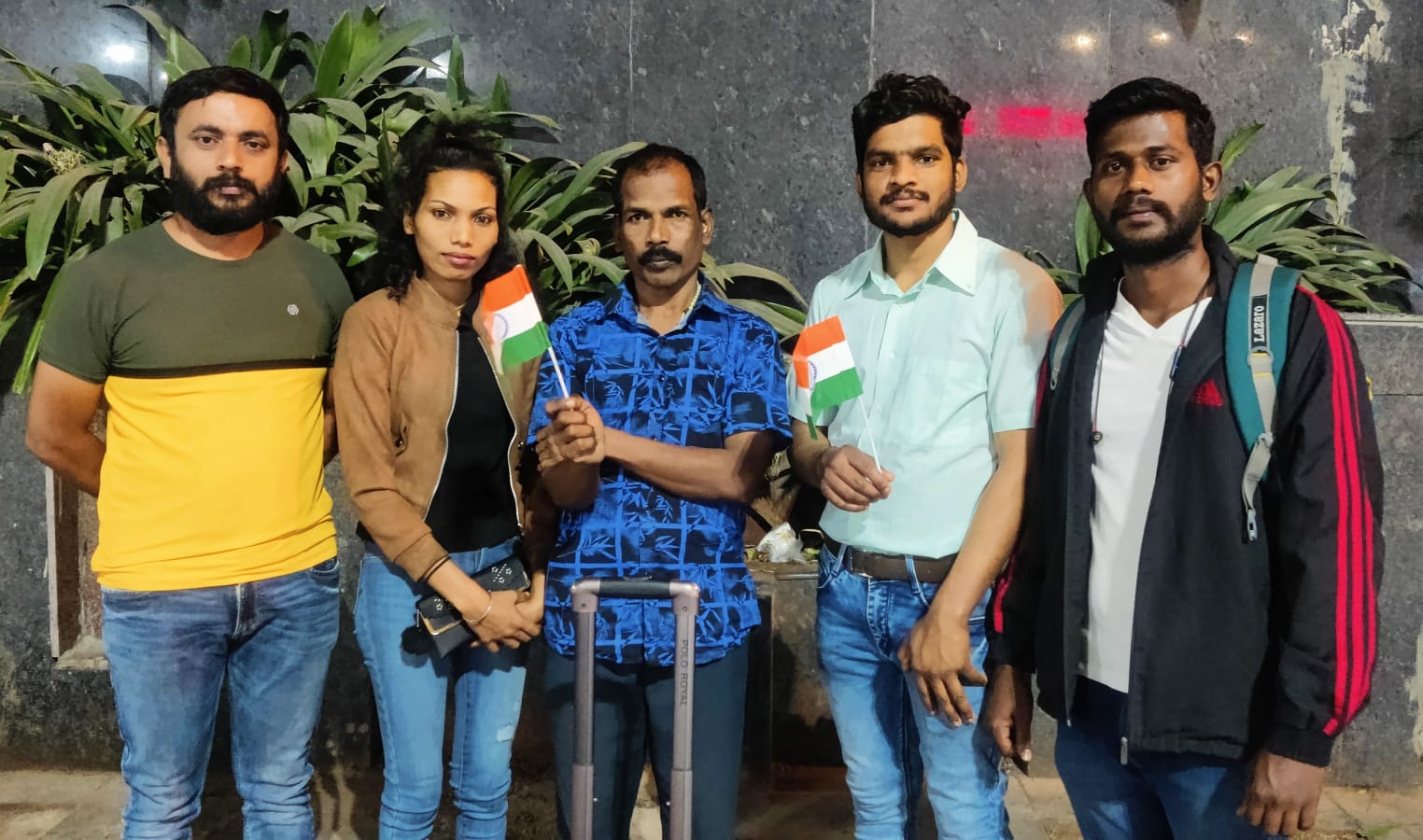 மனநலம் பாதிக்கப்பட்ட நபரை தமிழகத்திலிருந்து டெல்லியில் சென்று ஒப்படைத்த பசியில்லா தமிழகம்